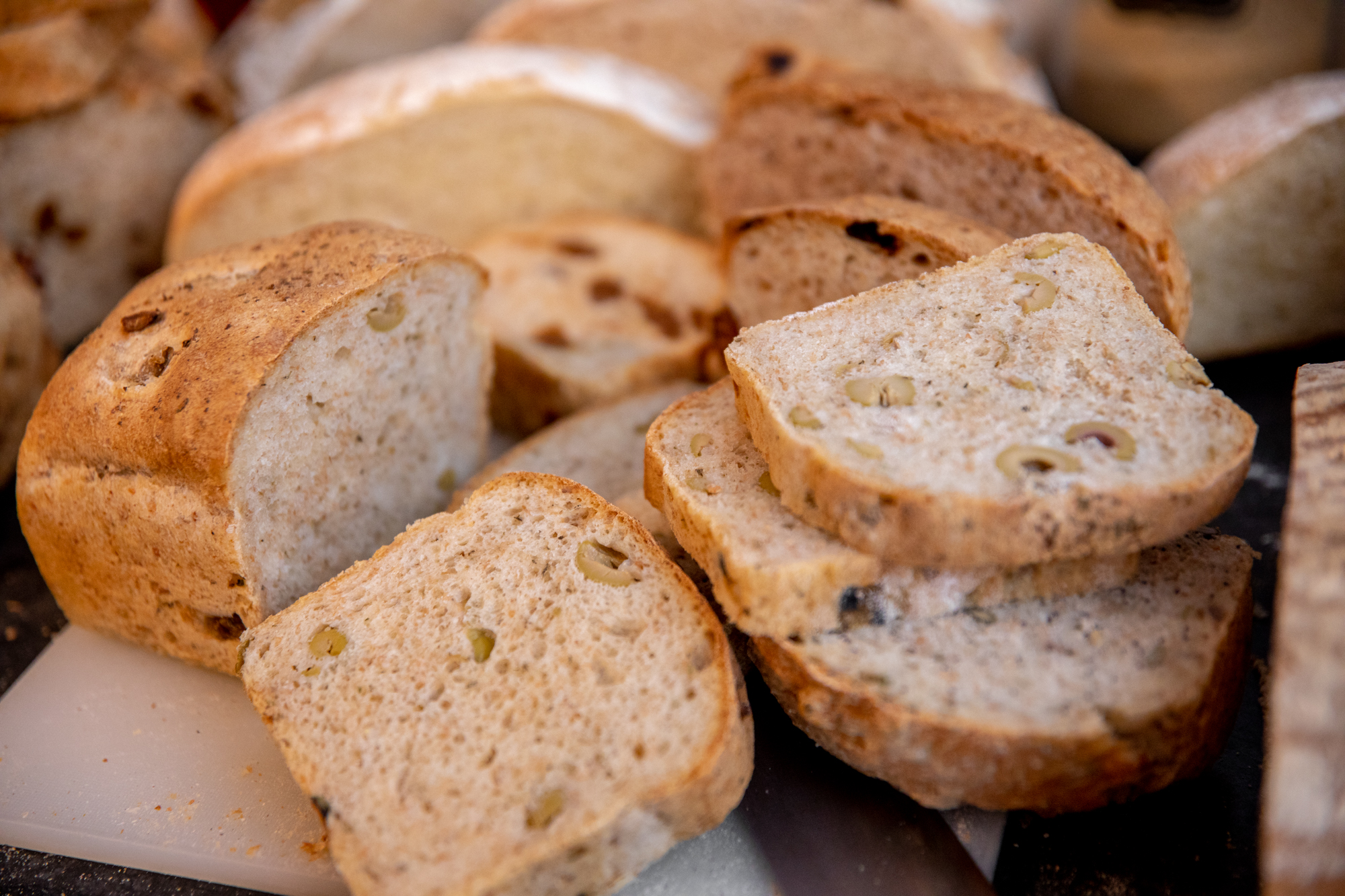 ambachtelijk brood met noten